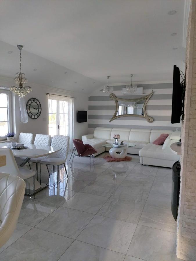 Apartments Brac Супетар Экстерьер фото