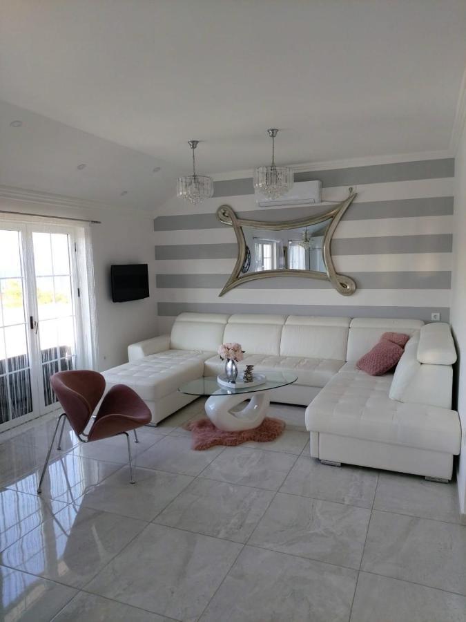 Apartments Brac Супетар Экстерьер фото