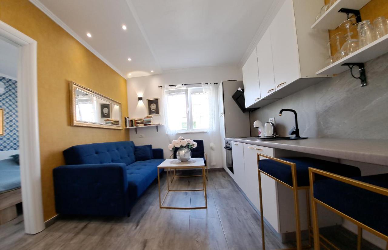 Apartments Brac Супетар Экстерьер фото