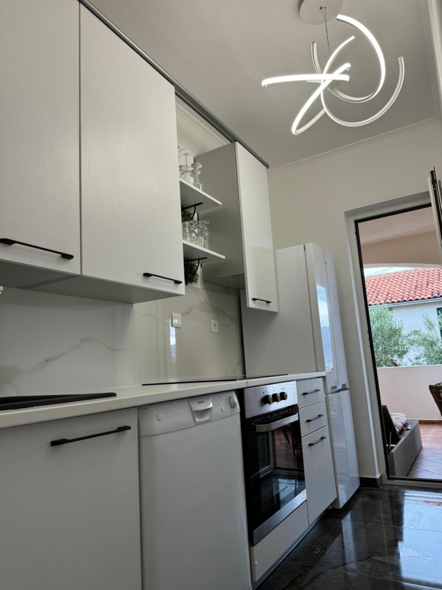 Apartments Brac Супетар Экстерьер фото